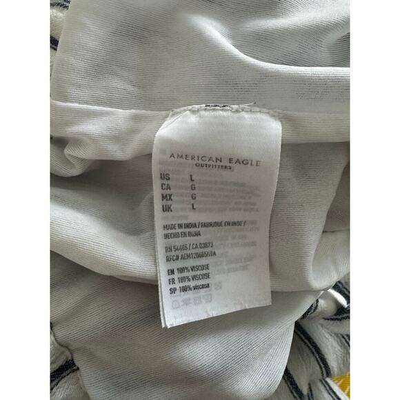 American Eagle Wide Leg White and Blue Striped Pants - Picture 6 of 6